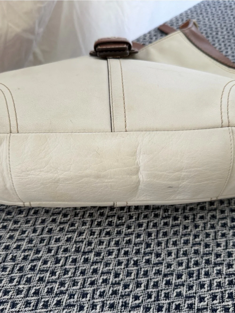 Vintage Coach Hamilton Soho Hobo Bag White Leather Silver Buckle F11197 Y2K